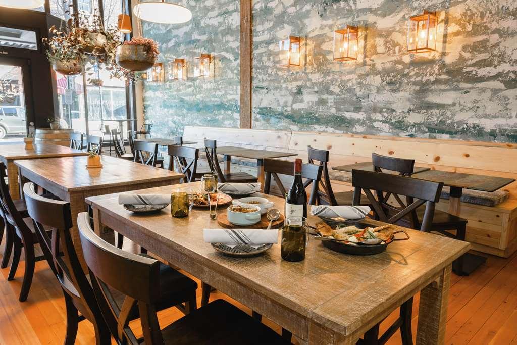 Scp Redmond Hotel Restaurant foto